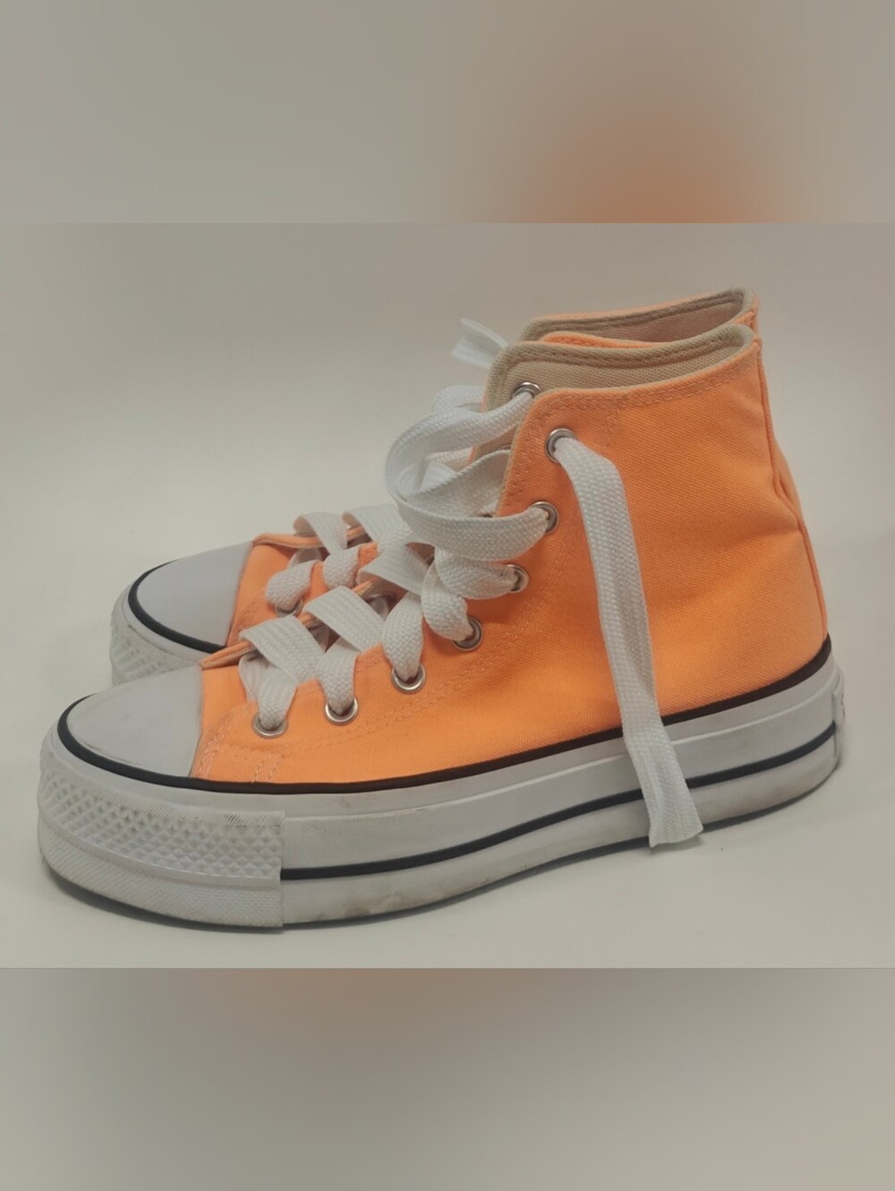 Converse Chuck Taylor All Star Lift Platform High Top Women 7.5 Orange Canvas Sn